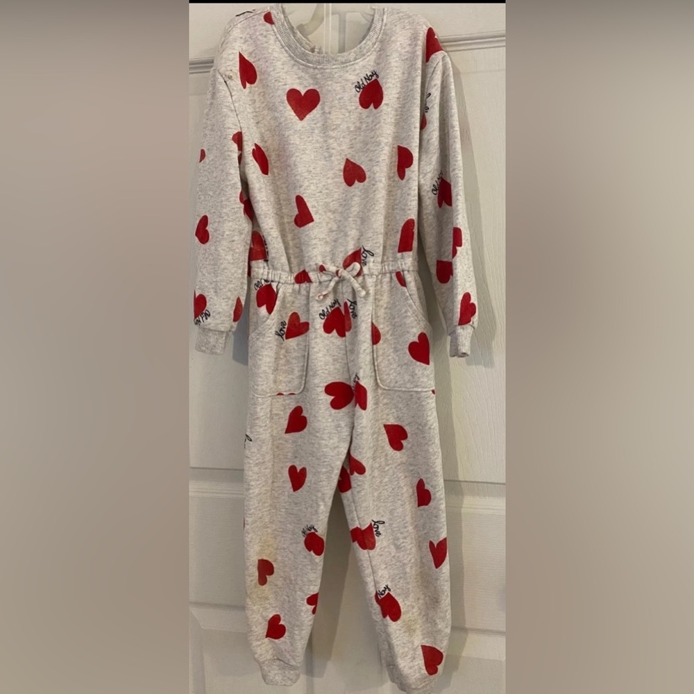 Old Navy Girl’s Heart 
Jumpsuit 5T